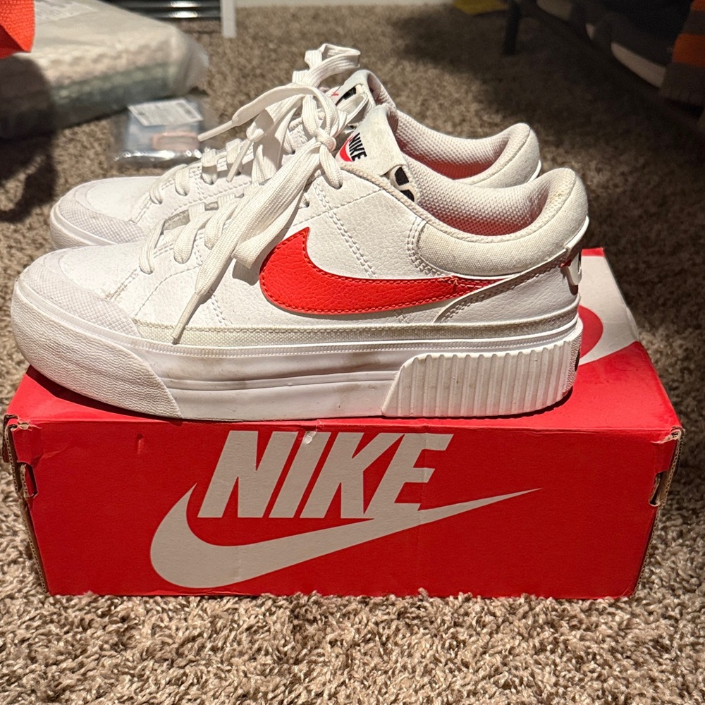 Nike White/Orange/Leopard Court Legacy Liftsq
